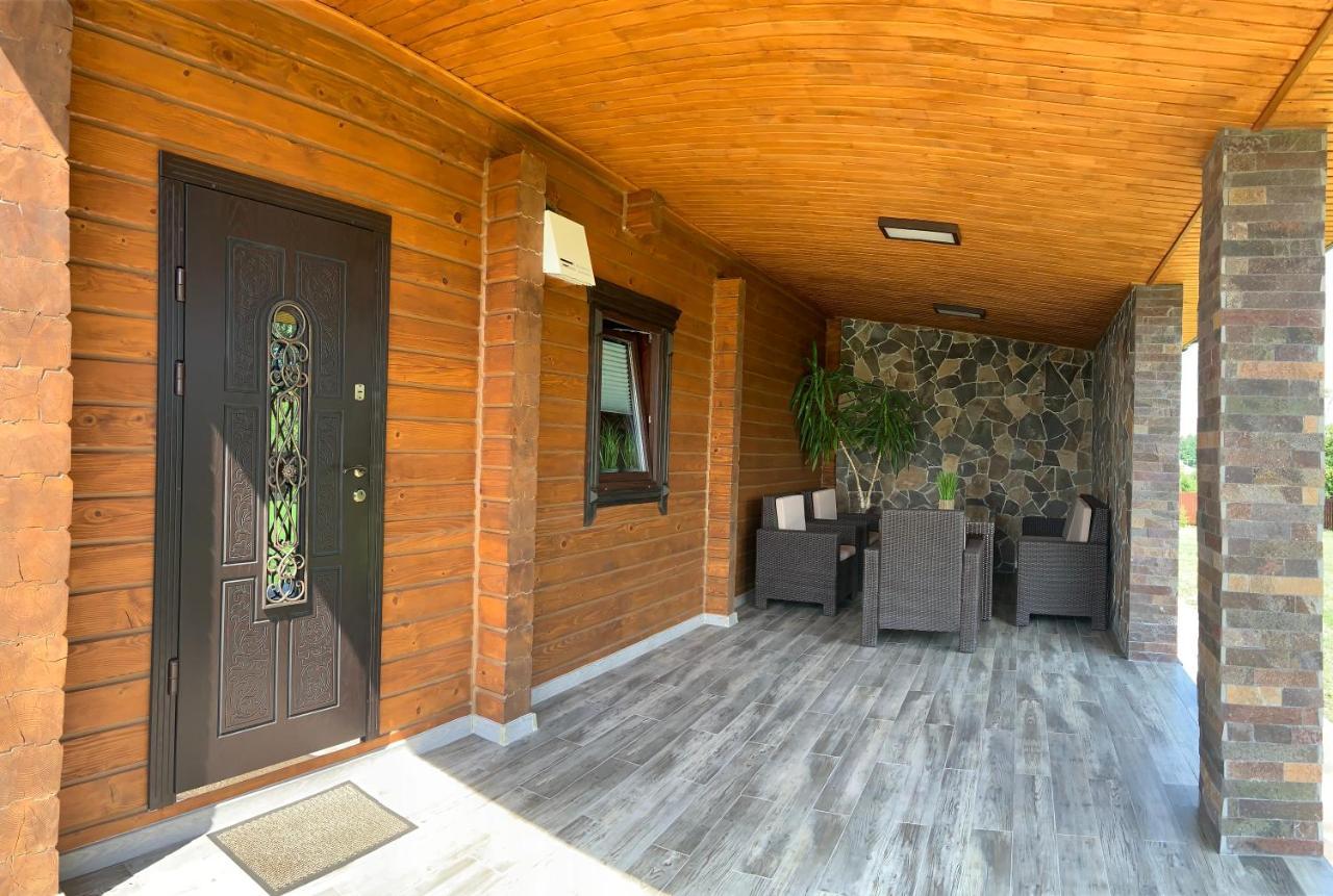 Villa Family House Truskavets Modrjači Exteriér fotografie